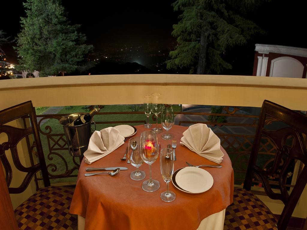 Ramada By Wyndham Mussoorie Mall Road Εξωτερικό φωτογραφία