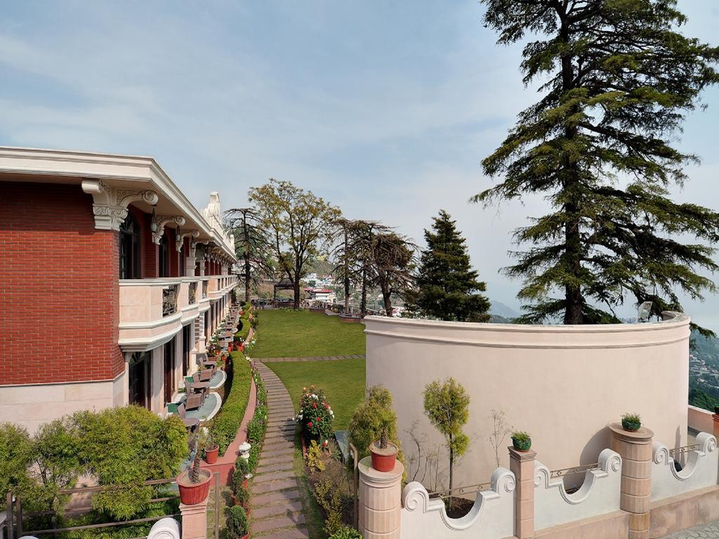 Ramada By Wyndham Mussoorie Mall Road Εξωτερικό φωτογραφία