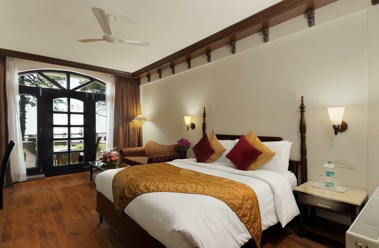 Ramada By Wyndham Mussoorie Mall Road Εξωτερικό φωτογραφία